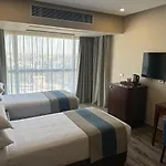 Stay Inn Pyramids Hotel