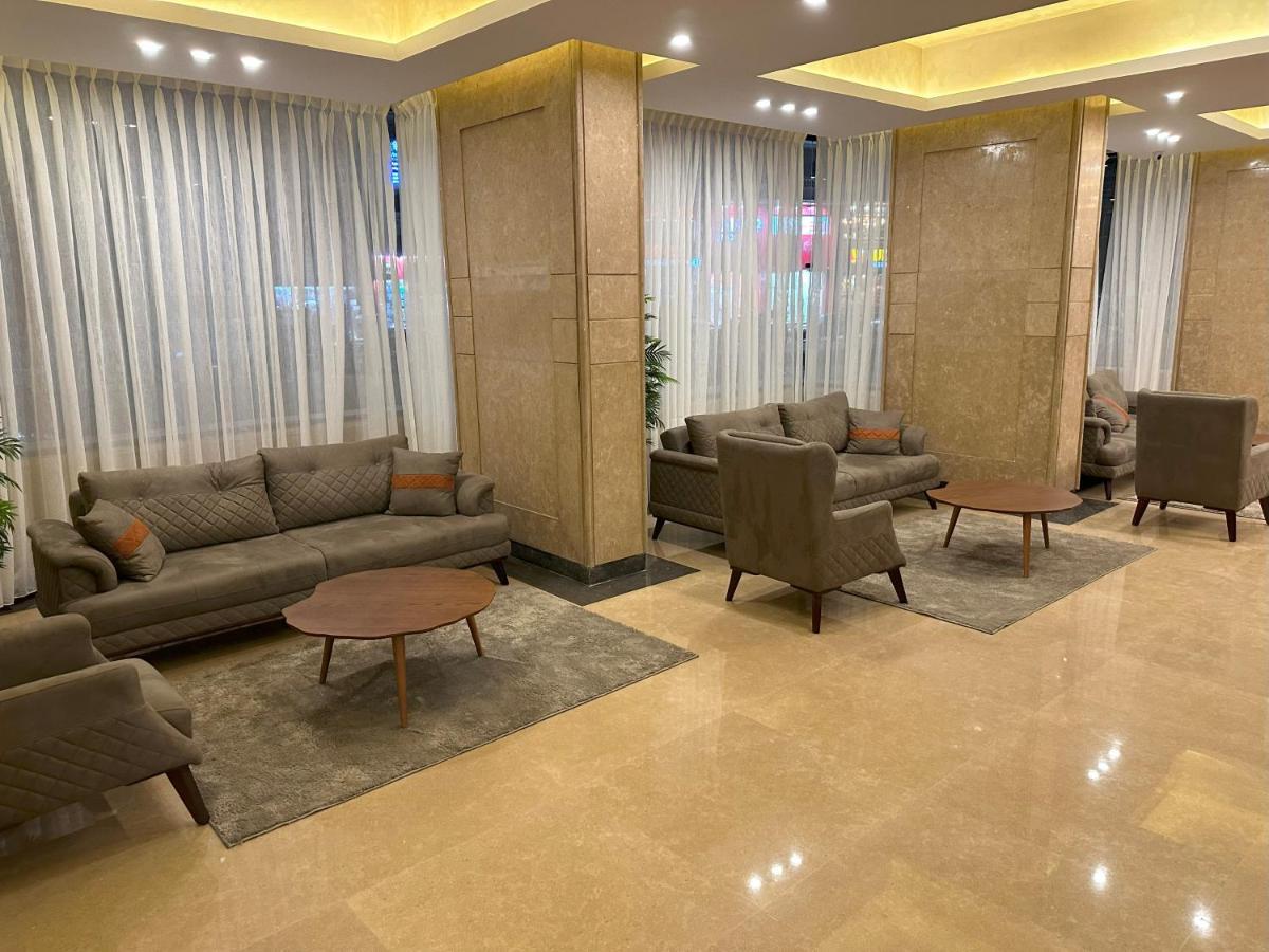 Pyramids Hotel Cairo